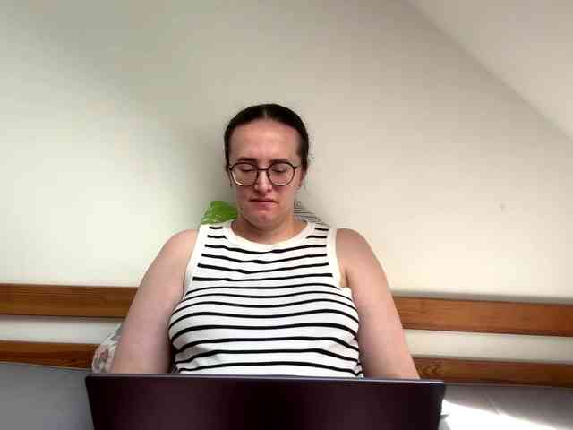 SofiaPleasure webcam