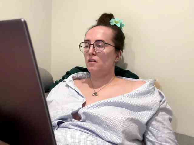 SofiaPleasure webcam