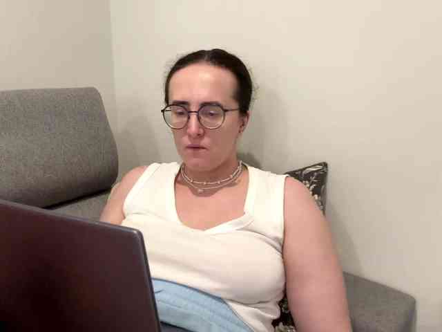 SofiaPleasure webcam