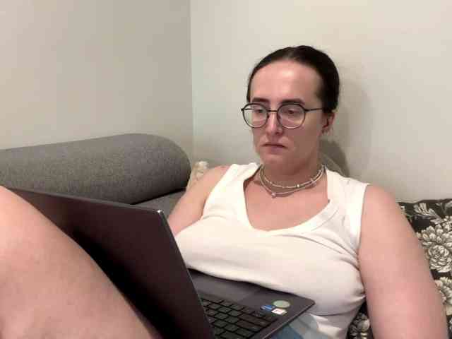 SofiaPleasure webcam