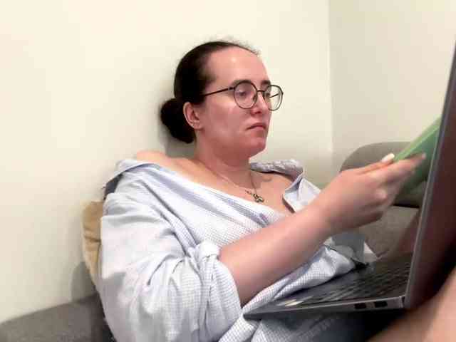SofiaPleasure webcam