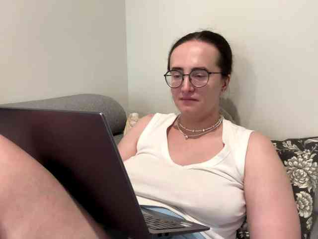 SofiaPleasure webcam