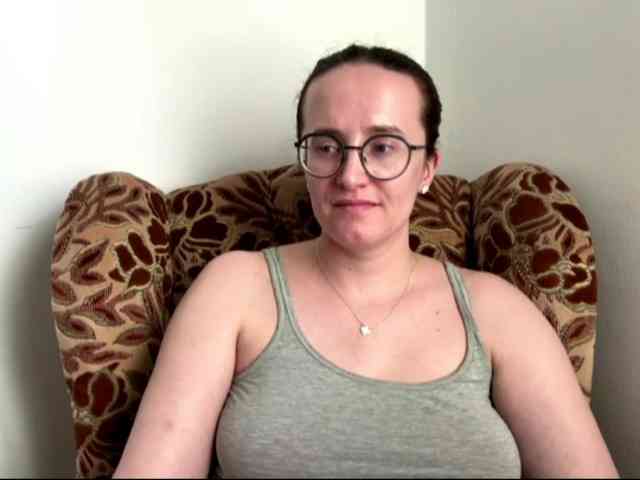 SofiaPleasure webcam