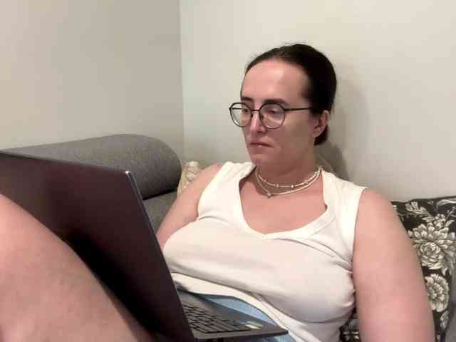 SofiaPleasure webcam