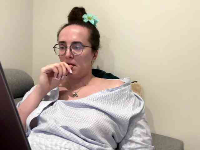 SofiaPleasure webcam
