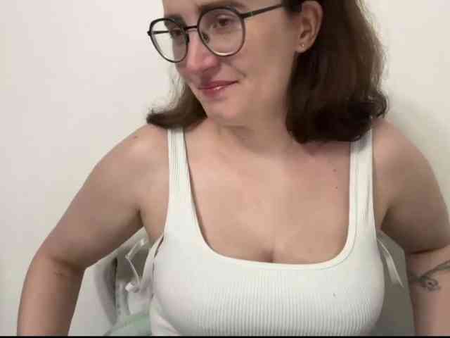 SofiaPleasure webcam