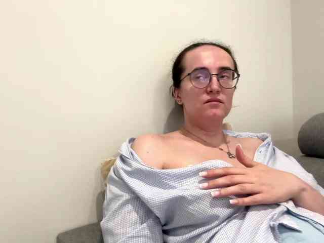 SofiaPleasure webcam