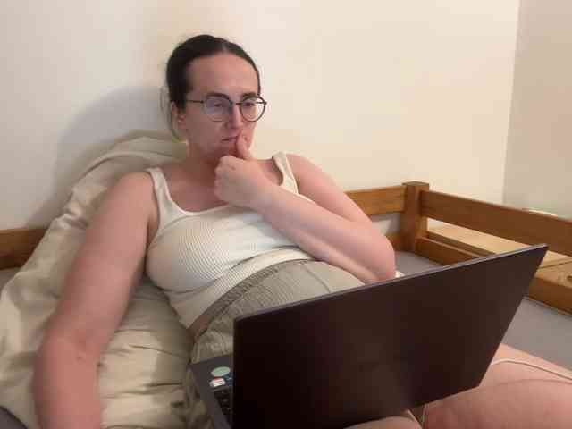 SofiaPleasure webcam