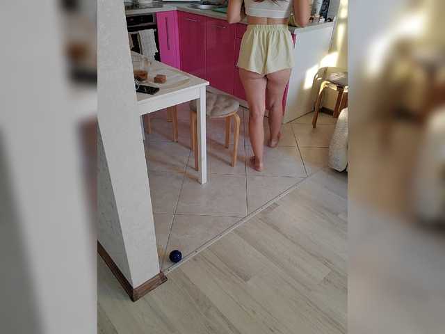 Masehka1 live cam on BongaCams