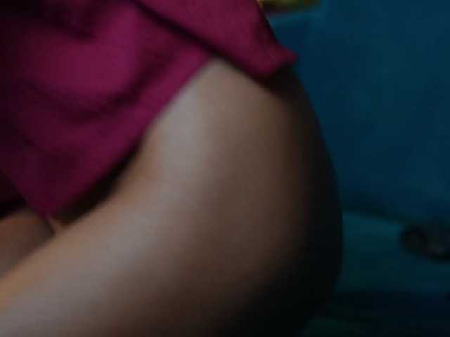 NaomiAmora live cam on BongaCams