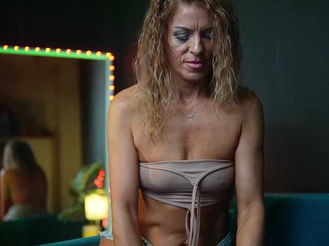 NaomiAmora