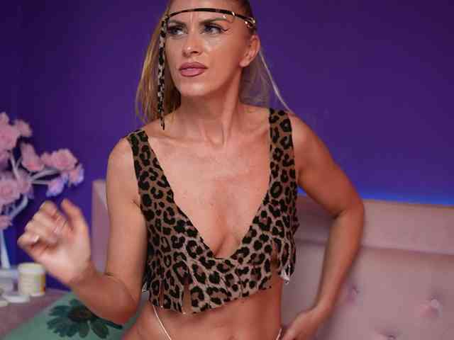 NaomiAmora