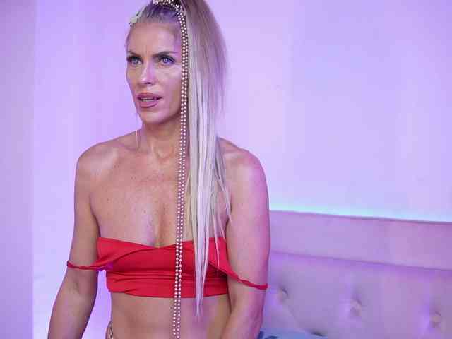 NaomiAmora