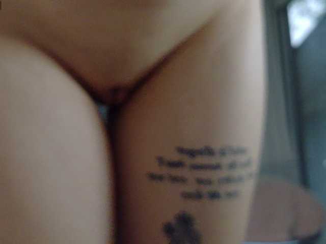 ScarletFlame live cam on BongaCams