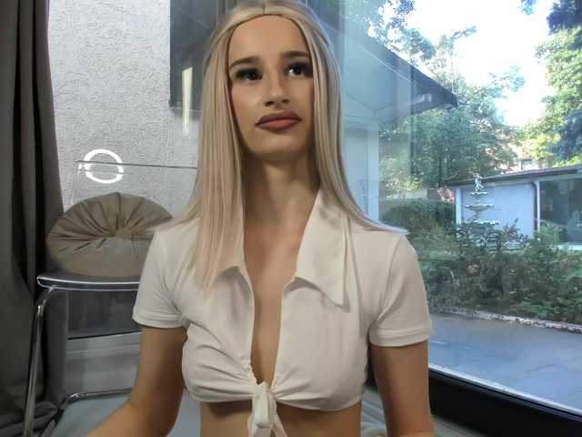 ScarletFlame live cam on BongaCams