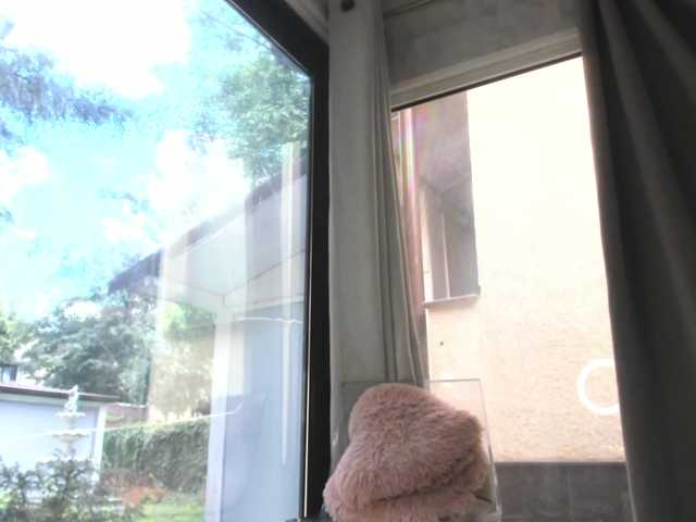 ScarletFlame live cam on BongaCams