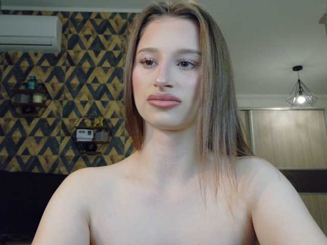 ScarletFlame live cam on BongaCams