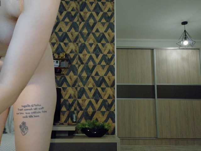 ScarletFlame live cam on BongaCams