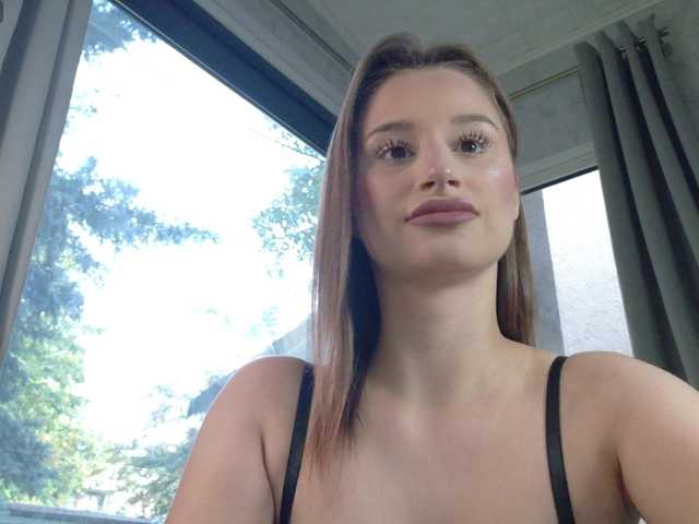 ScarletFlame live cam on BongaCams