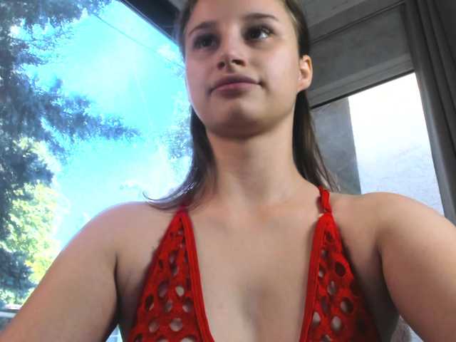 ScarletFlame live webcam show