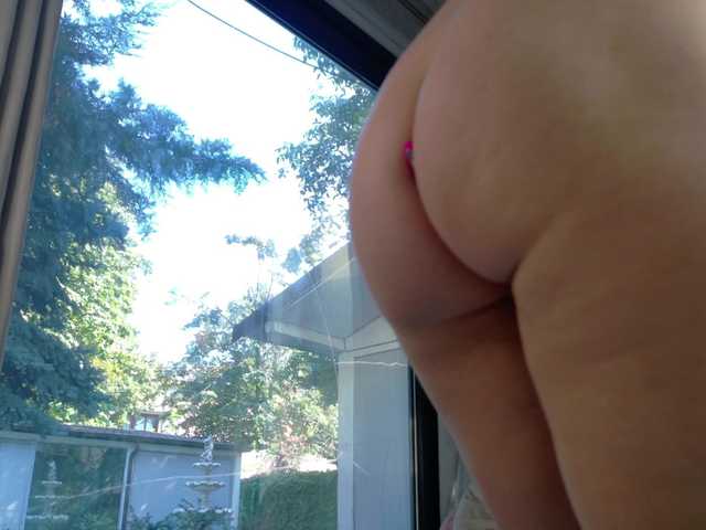 ScarletFlame live cam on BongaCams