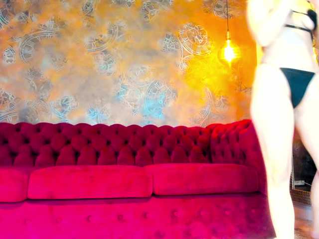 ScarletFlame live cam on BongaCams