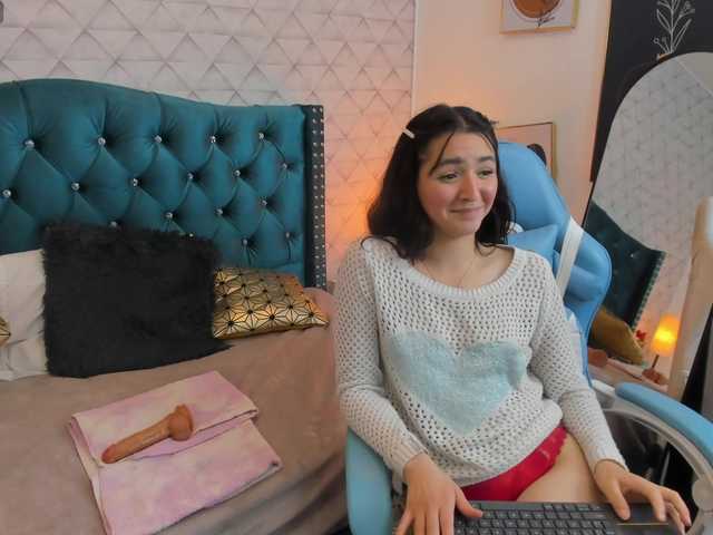 Pulis-bell's BongaCams show and profile