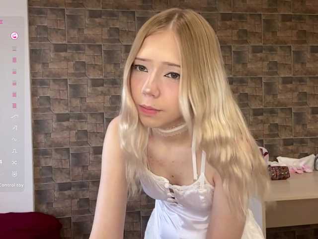 KalaWeingartner live cam on BongaCams
