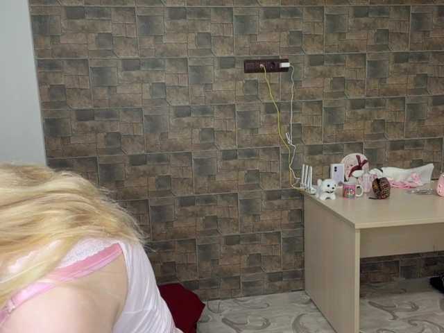 KalaWeingartner live cam on BongaCams
