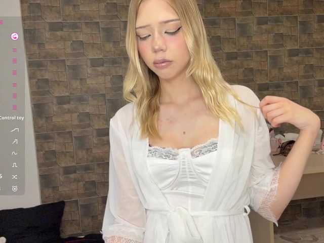 KalaWeingartner live cam on BongaCams