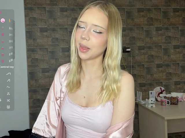 KalaWeingartner live cam on BongaCams