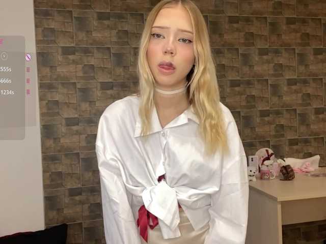 KalaWeingartner live cam on BongaCams
