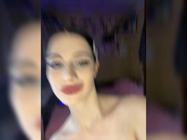 ShanelManro