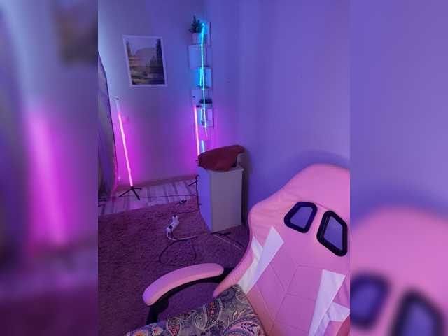  ShanelManro chat room