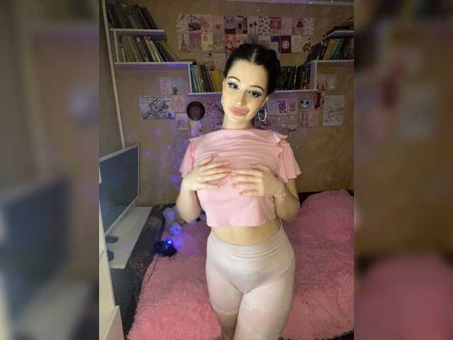 ShanelManro live cam on BongaCams