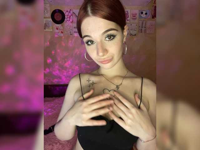 ShanelManro live cam on BongaCams