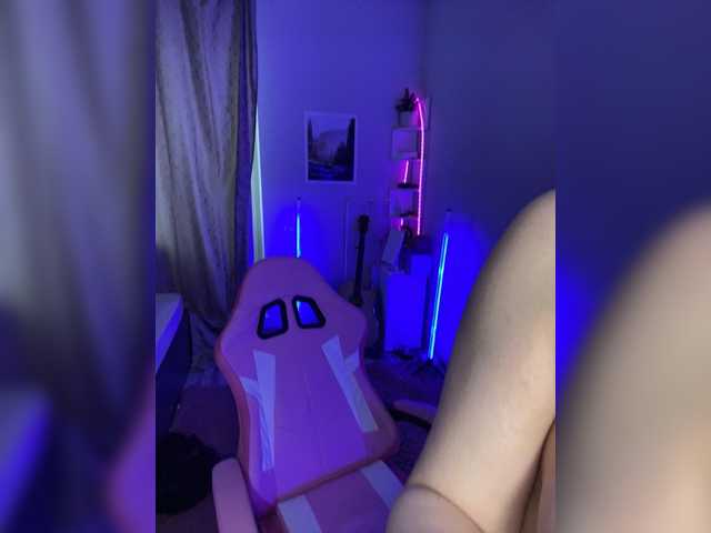  ShanelManro chat room