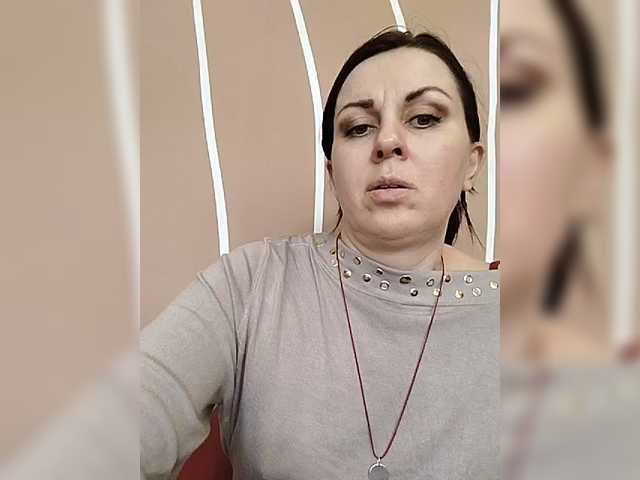 OpenGirl's BongaCams show and profile