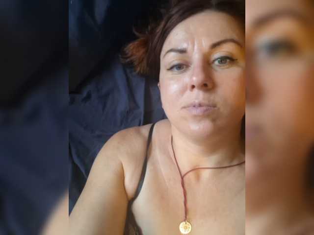 OpenGirl, en directo ahora en BongaCams
