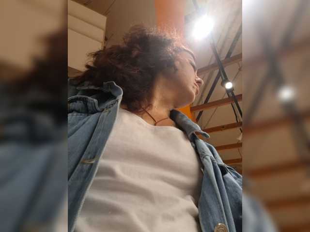 OpenGirl live cam on BongaCams