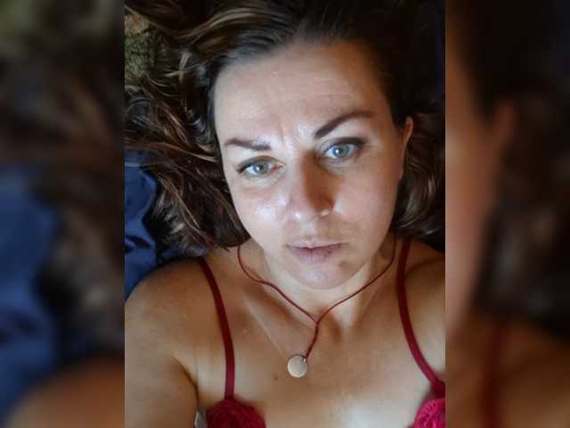 OpenGirl live cam on BongaCams