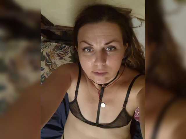 OpenGirl live cam on BongaCams