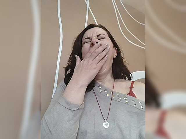 OpenGirl's BongaCams show and profile