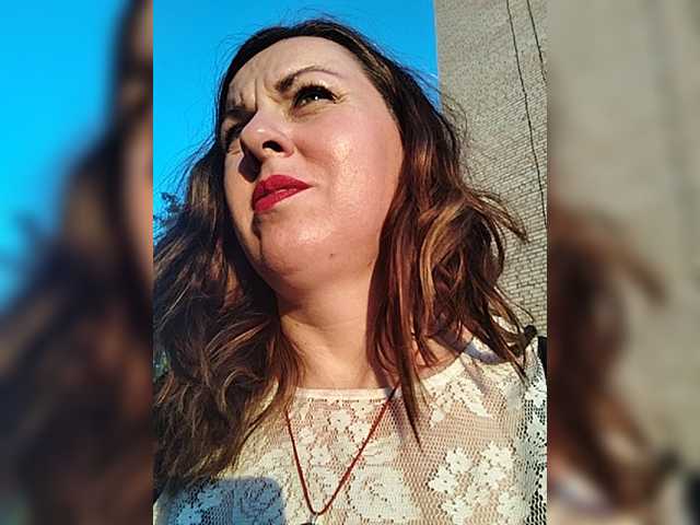 opengirl cam belle
