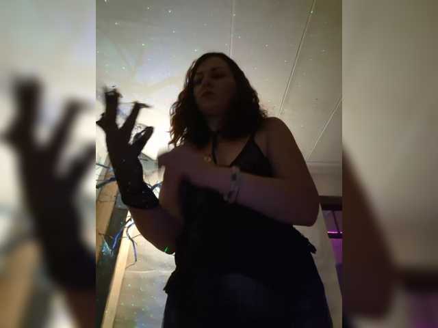 OpenGirl live cam preview