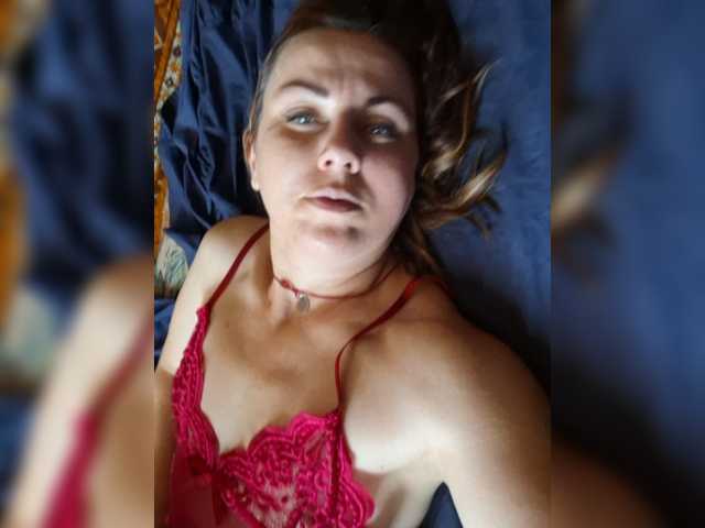 OpenGirl live cam on BongaCams
