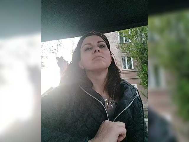 OpenGirl's BongaCams show and profile