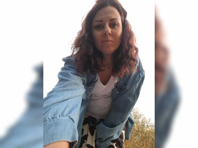 OpenGirl live cam on BongaCams