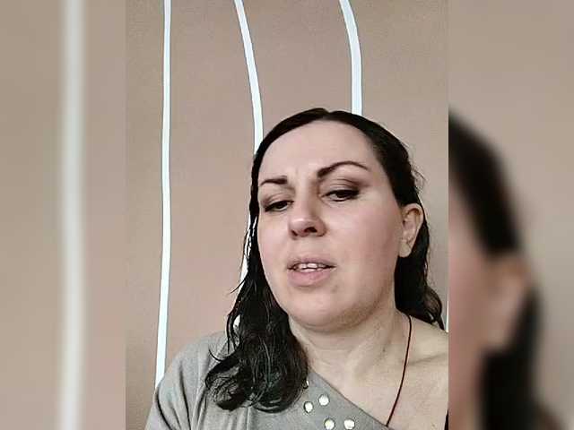 OpenGirl's BongaCams show and profile