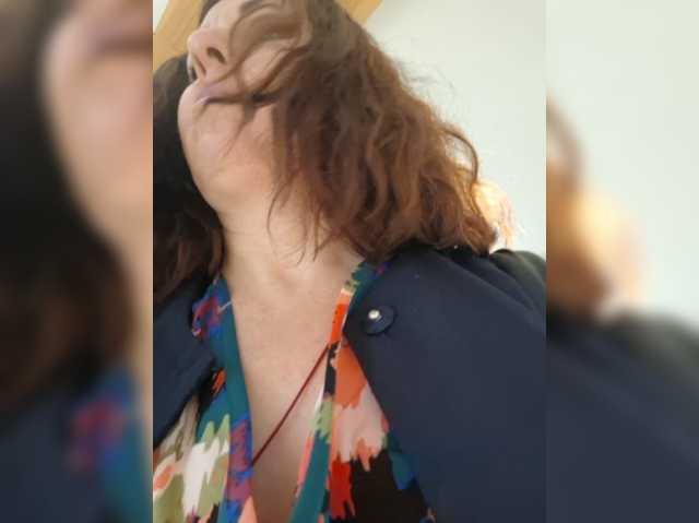 OpenGirl live cam on BongaCams